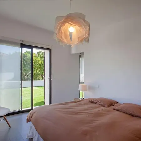 فيلة Kim Siscu: A 200m From The